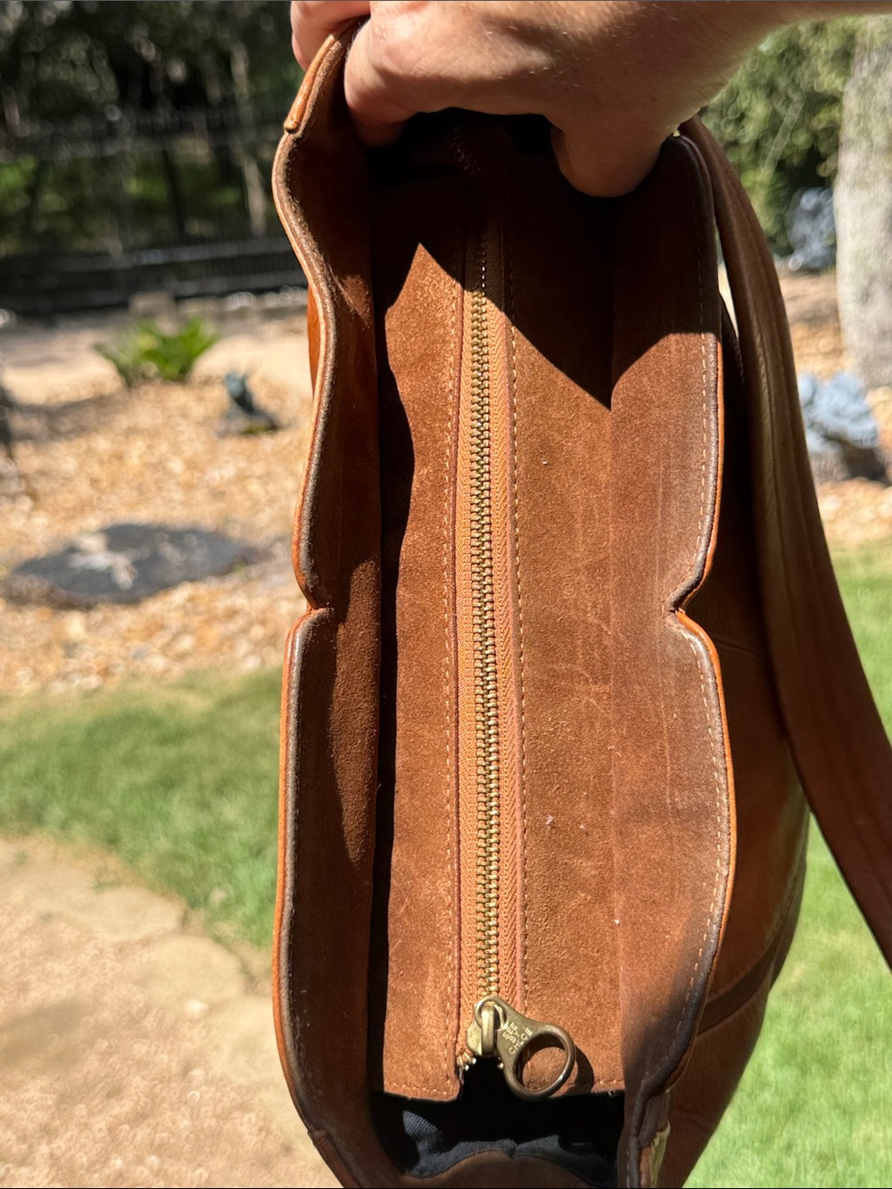 See By Chloe Tan Leather Hobo Shoulder Bag - Picture 10 of 17